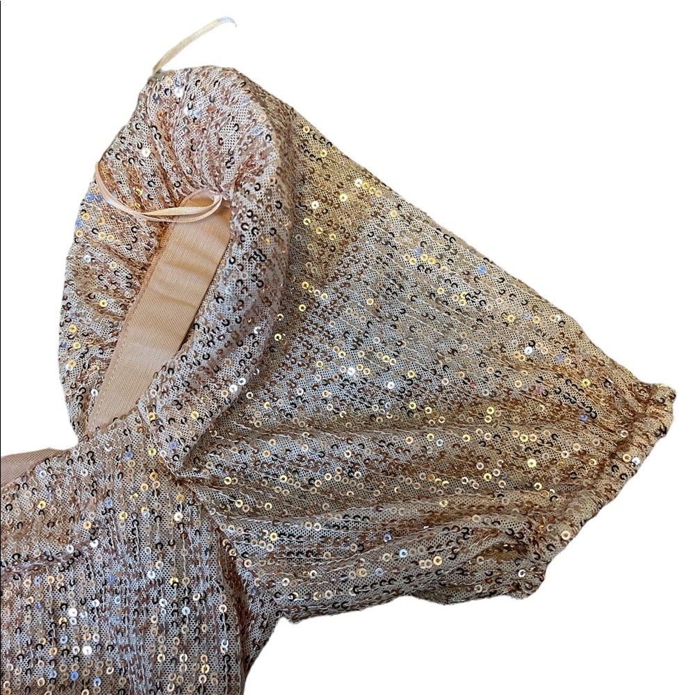 ASTR Sequin Bodysuit Rose Gold size Small - Picture 2 of 6